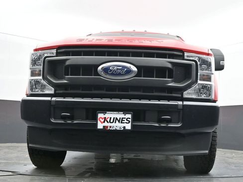 Used 2020 Ford F350 XL w/ Power Equipment Group image 32