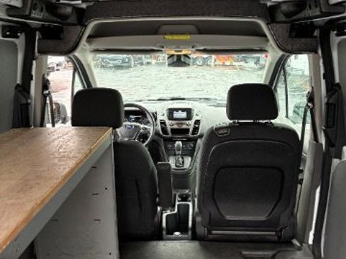 Used 2019 Ford Transit Connect XL image 12