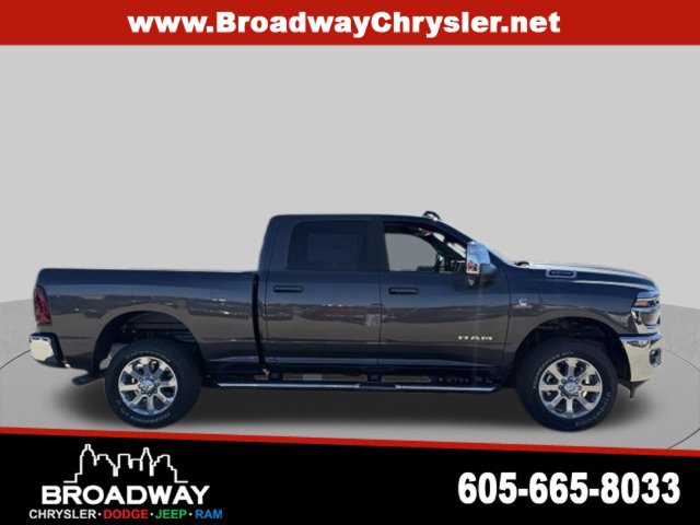 New 2026 RAM 2500 Laramie w/ Towing Technology Group AWD/4WD image 5
