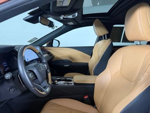 Used 2025 Lexus RX 350 Premium Plus w/ Accessory Package (Z1) FWD image 21