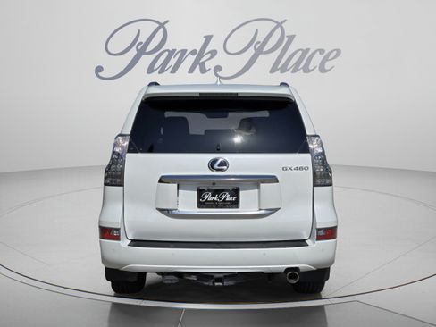 Used 2021 Lexus GX 460 Premium w/ Premium Package AWD/4WD image 4