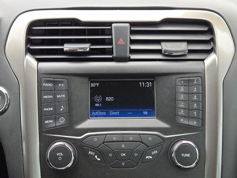 Used 2019 Ford Fusion S FWD image 16