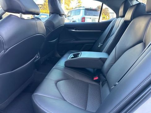 Used 2023 Toyota Camry XLE image 12