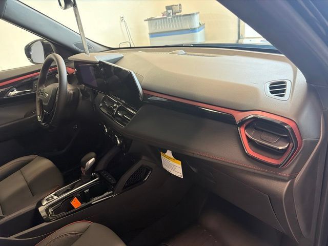 New 2026 Chevrolet TrailBlazer RS w/ Convenience Package AWD/4WD image 28