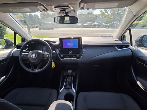 Used 2024 Toyota Corolla LE FWD image 16