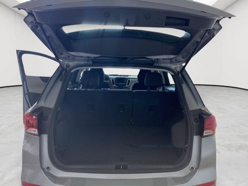Used 2024 Chevrolet Equinox LS FWD image 26