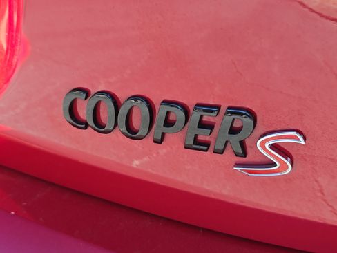 Certified 2023 MINI Cooper S w/ Signature Upholstery Package image 5