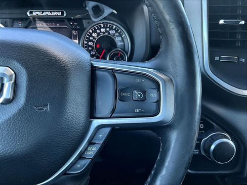 Used 2019 RAM 1500 Big Horn AWD/4WD image 15