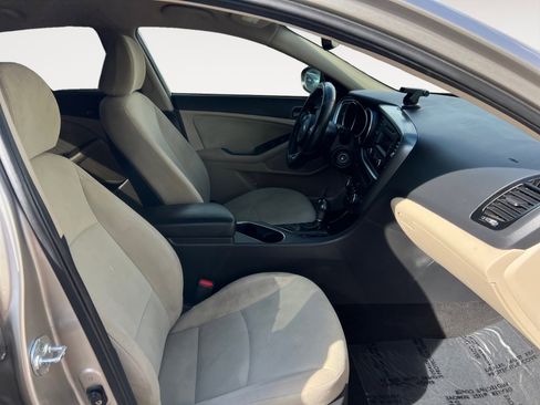 Used 2015 Kia Optima LX image 15