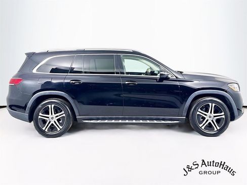 Used 2022 Mercedes-Benz GLS 450 4MATIC image 8