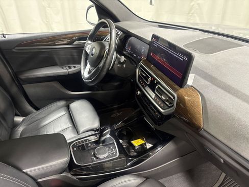Used 2023 BMW X3 xDrive30i w/ Premium Package w/ZPA AWD/4WD image 7