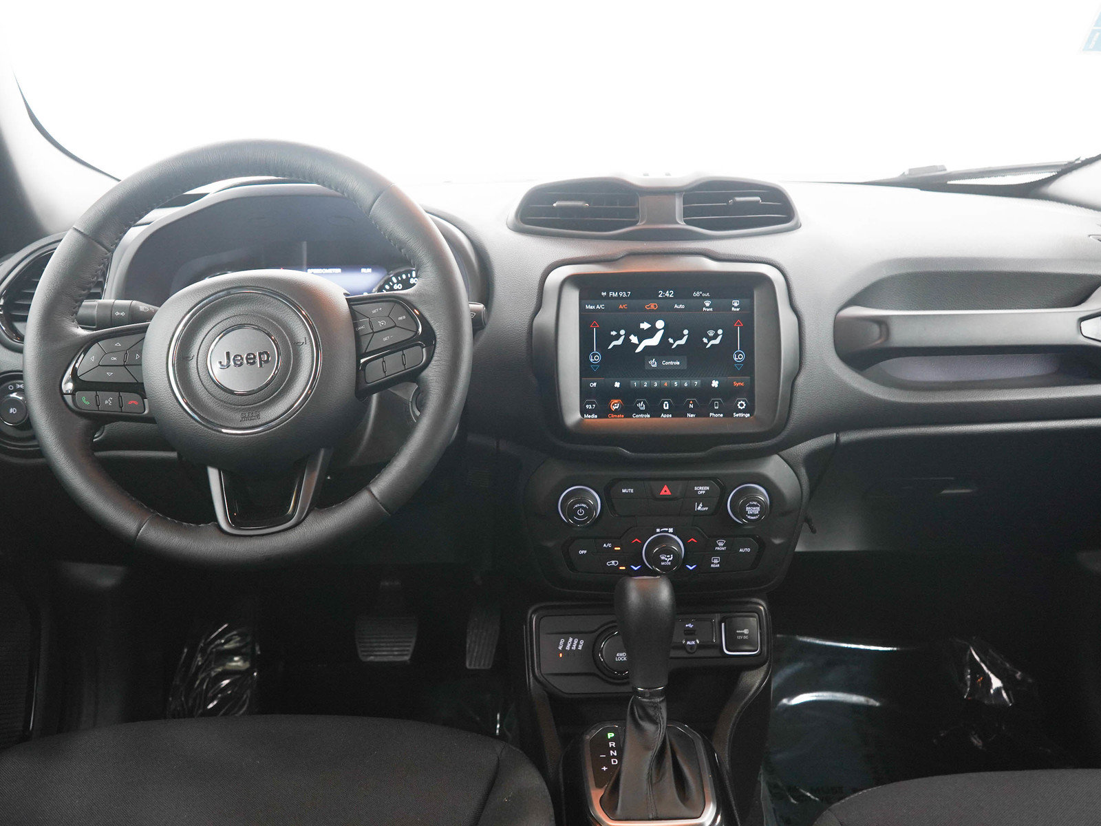 Used 2022 Jeep Renegade Altitude w/ Convenience Group AWD/4WD image 15