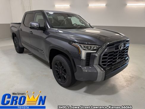 New 2026 Toyota Tundra Platinum AWD/4WD image 4