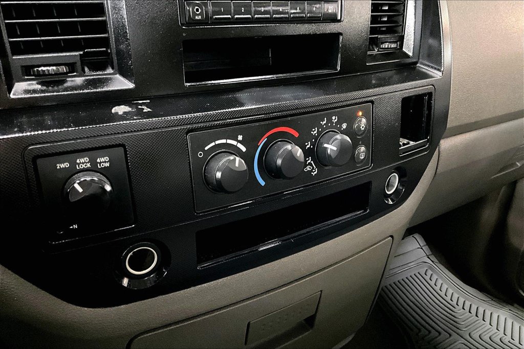 Used 2008 Dodge Ram 1500 Truck ST AWD/4WD image 14
