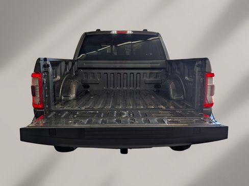 Used 2022 Ford F150 Lariat w/ Equipment Group 502A High image 21