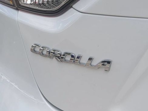 Used 2026 Toyota Corolla LE FWD image 13