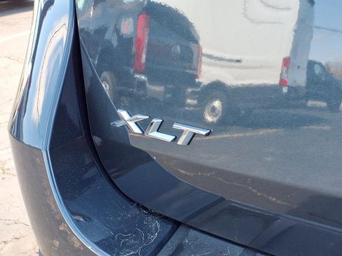 Used 2024 Ford Explorer XLT w/ Equipment Group 202A image 9