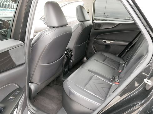 Used 2023 Lexus NX 450h+ AWD w/ Luxury Package image 22