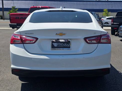 Used 2020 Chevrolet Malibu LT FWD image 7