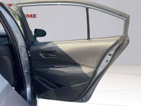 Used 2025 Toyota Corolla LE FWD image 45