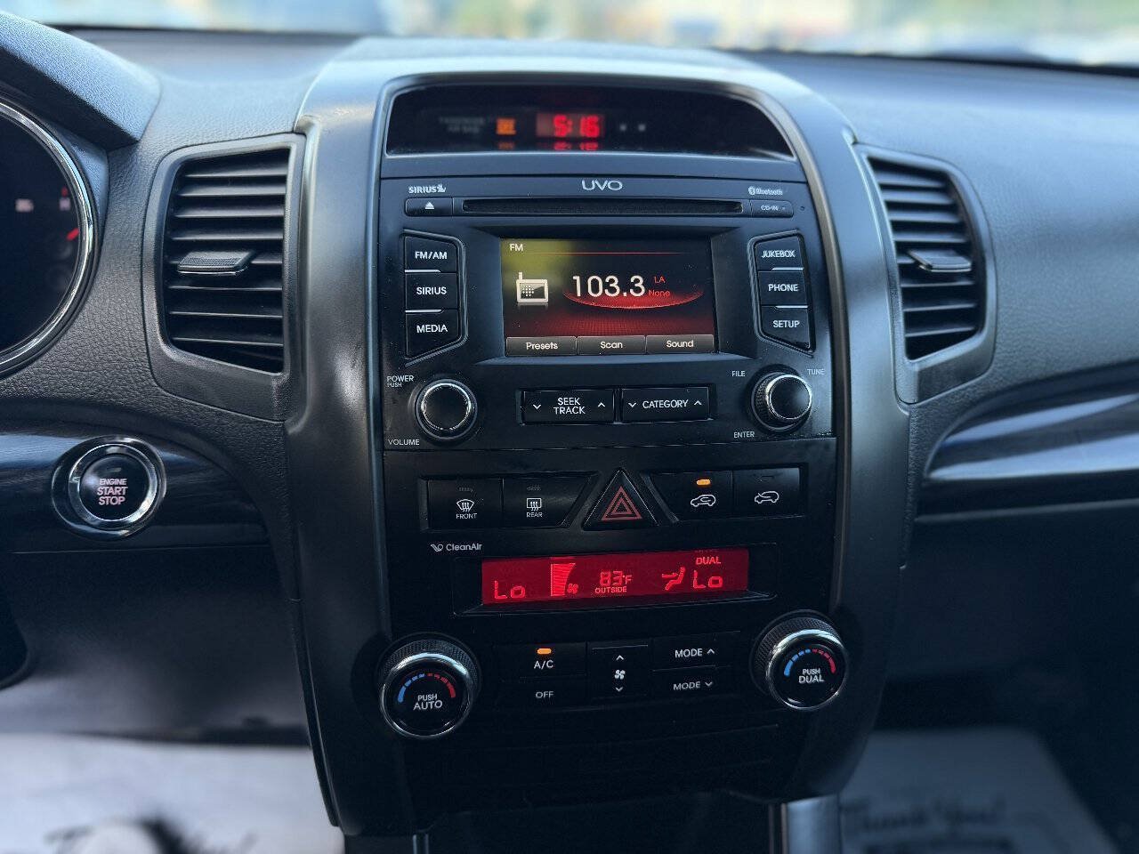Used 2012 Kia Sorento EX FWD image 12