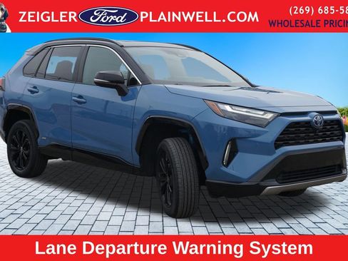 Used 2022 Toyota RAV4 XSE image 7