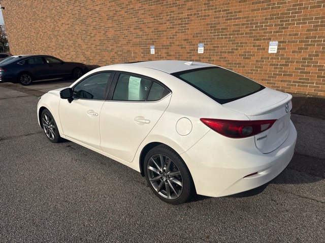 Used 2018 MAZDA MAZDA3 Grand Touring FWD image 4