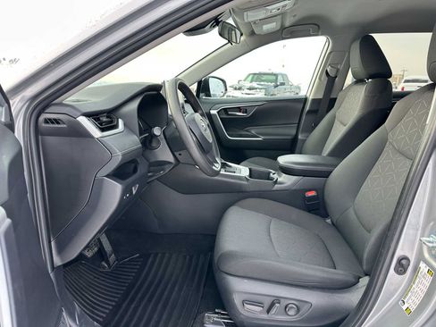 Used 2024 Toyota RAV4 XLE image 20
