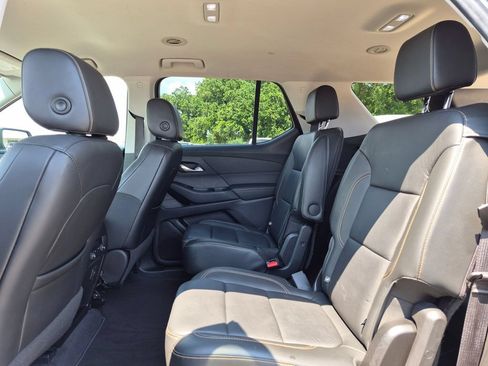 Used 2019 Chevrolet Traverse LT AWD/4WD image 34