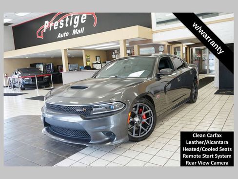 Used 2017 Dodge Charger R/T Scat Pack RWD image 1