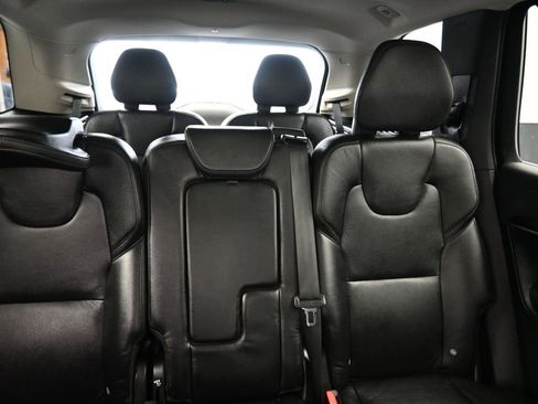 Used 2019 Volvo XC90 T6 Momentum w/ Protection Package Premier image 42