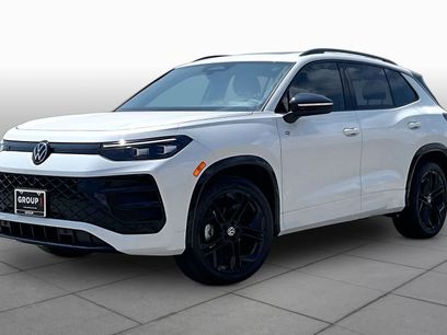 New 2026 Volkswagen Tiguan SE R-Line