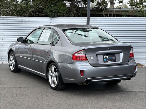 Used 2008 Subaru Legacy 2.5i AWD/4WD image 12