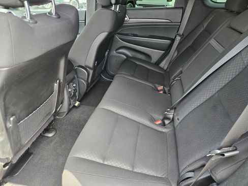 Used 2021 Jeep Grand Cherokee Freedom Edition RWD image 26