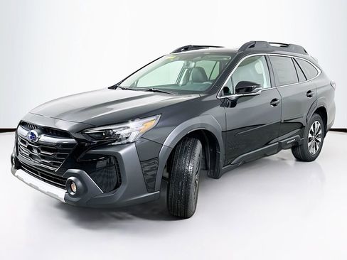 Used 2025 Subaru Outback Limited w/ Popular Package #2 AWD/4WD image 2