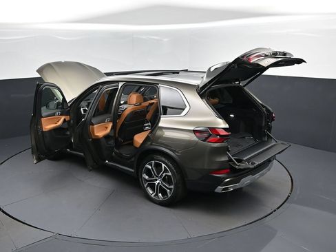 Certified 2026 BMW X5 sDrive40i RWD image 47