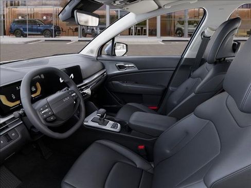 New 2026 Kia Sportage EX image 17