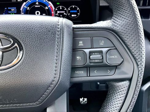 Used 2025 Toyota Sequoia TRD Pro AWD/4WD image 23