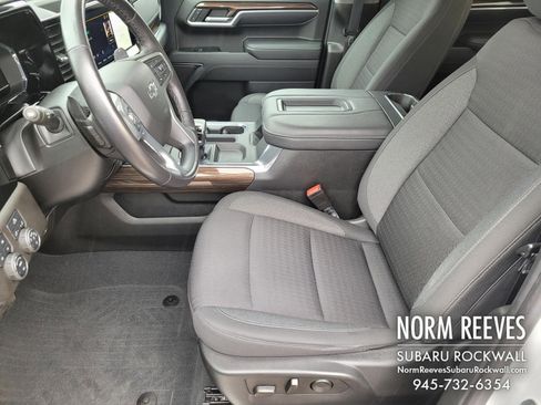 Used 2022 Chevrolet Silverado 1500 RST image 3