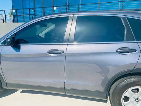 Used 2016 Honda CR-V LX image 10