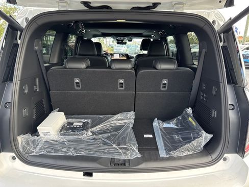 New 2026 Nissan Armada PRO-4X image 32
