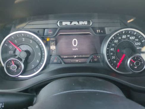 New 2026 RAM 1500 Laramie w/ Night Edition AWD/4WD image 33