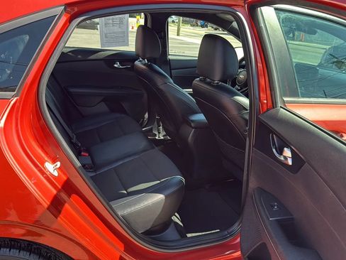 Used 2021 Kia Forte GT-Line image 26