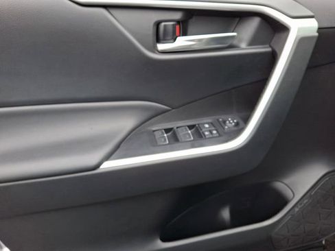 Certified 2022 Toyota RAV4 XLE w/ Convenience Package image 13