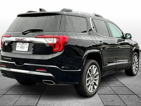 Used 2021 GMC Acadia Denali w/ Denali Technology Package image 13