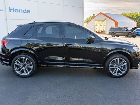 Used 2025 Audi Q3 2.0T Premium AWD/4WD image 16