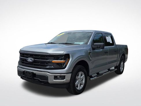 Used 2025 Ford F150 XLT AWD/4WD image 2