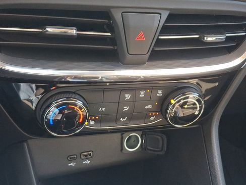 New 2026 Buick Encore GX Sport Touring w/ Comfort Package AWD/4WD image 16