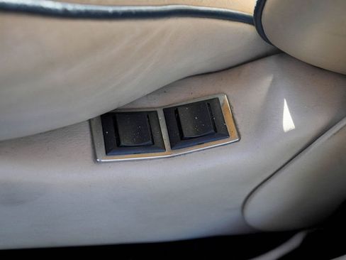 Used 1996 Rolls-Royce Silver Dawn RWD image 59