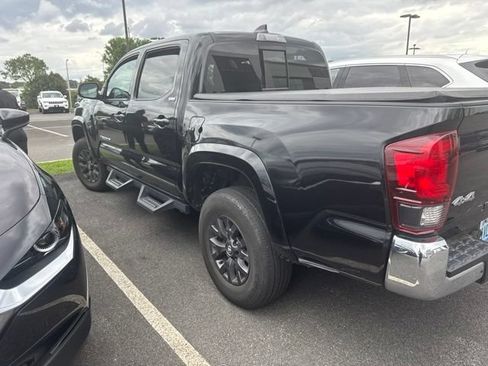Used 2023 Toyota Tacoma SR5 AWD/4WD image 6